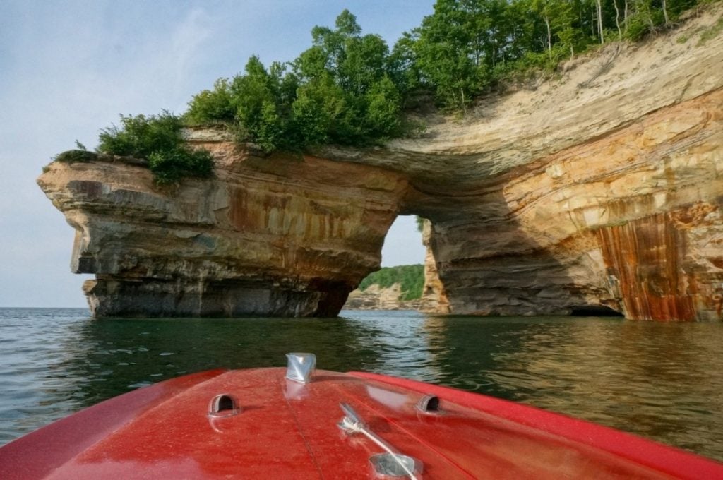 boating under arch 