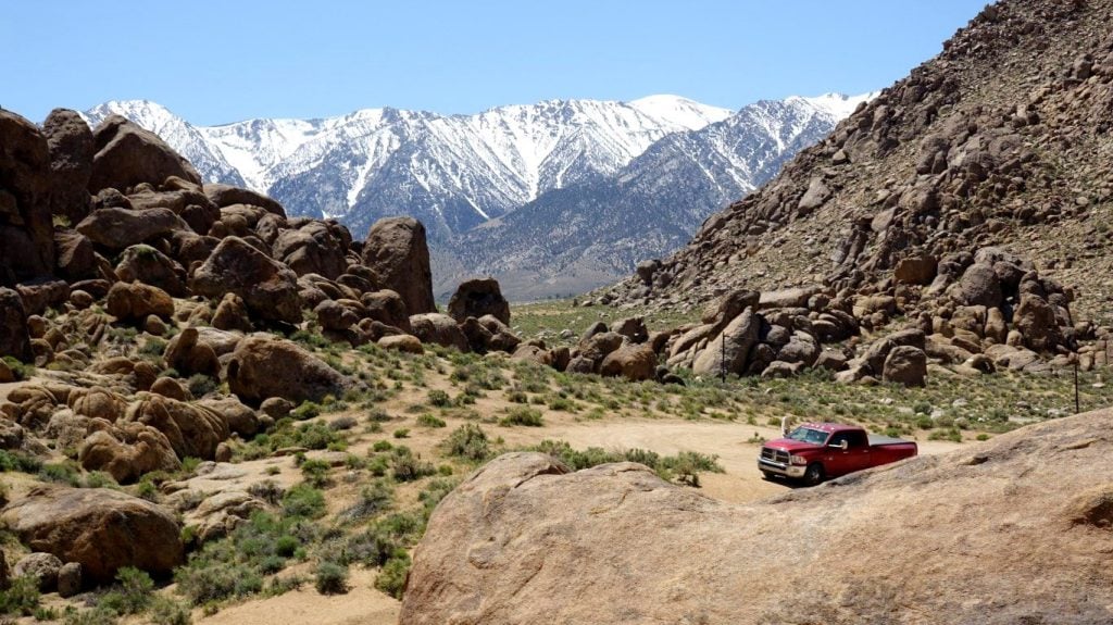 Alabama Hills rock formations right next to the Sierra Nevadas ​