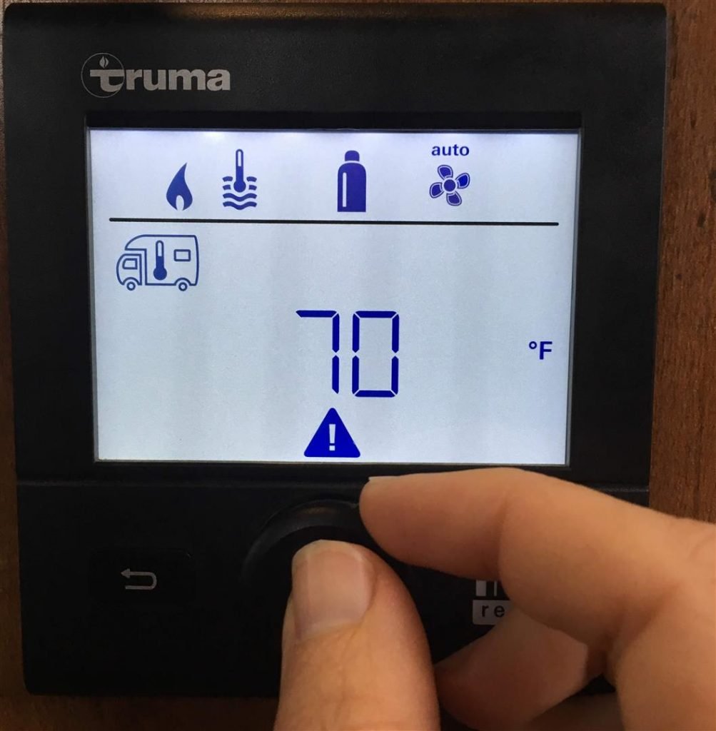 setting rv thermostat for winter rving