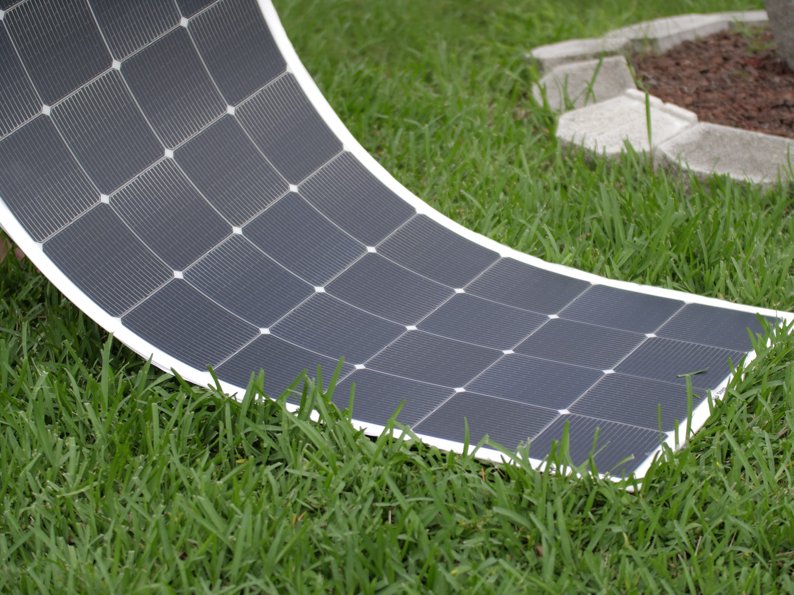 springvand Afvise loop How Well Do Flexible Solar Panels Perform?