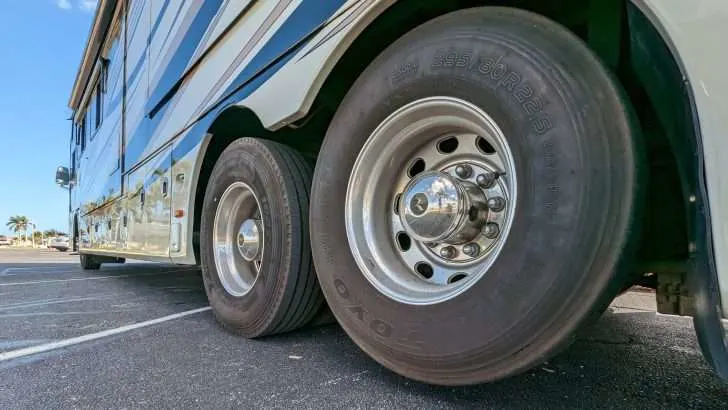 Motorhome Tire Replacement