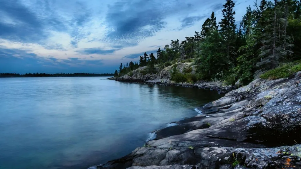 rock harbor in isle royale national park