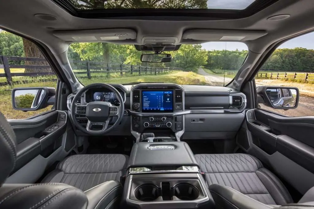 2021 ford Fq50 hybrid interior 