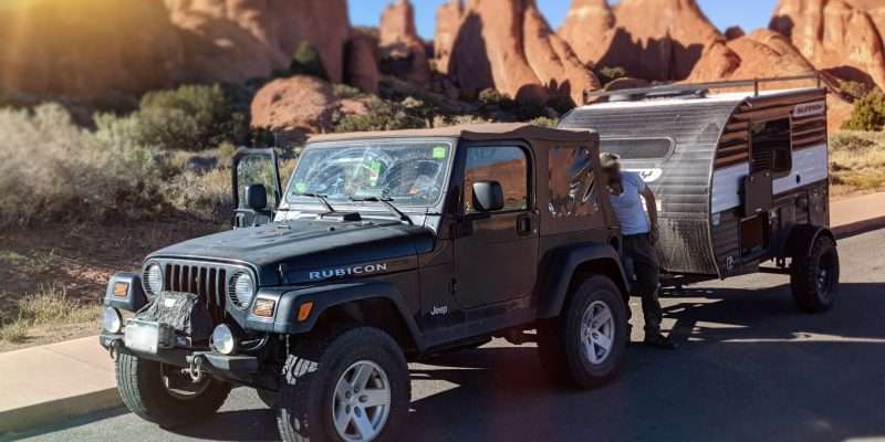 Jeep Wrangler Towing Trailer