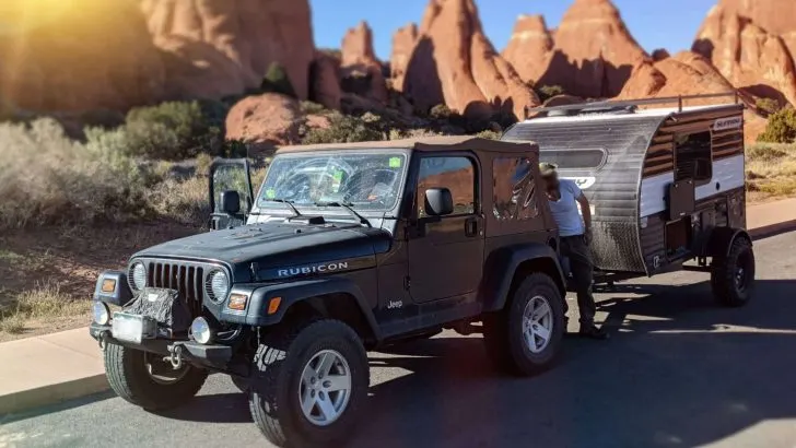 Jeep Wrangler towing pull behind camper