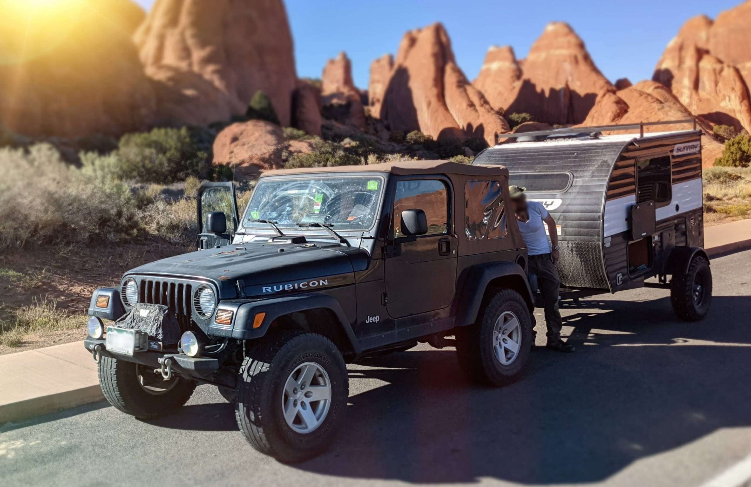 Can a Jeep Wrangler Tow a Camper  