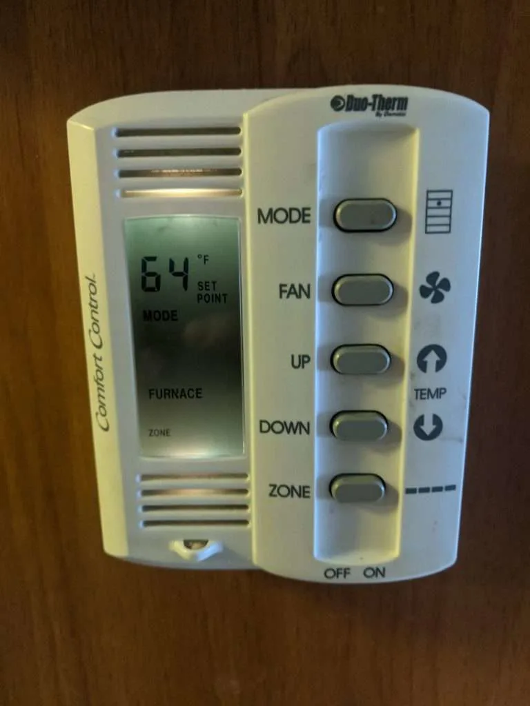 RV thermostat with power