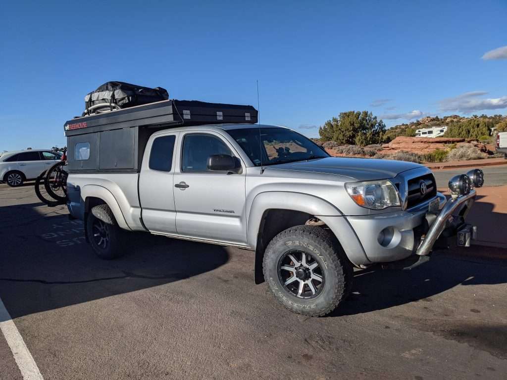 toyota tacoma overland rooftop temt