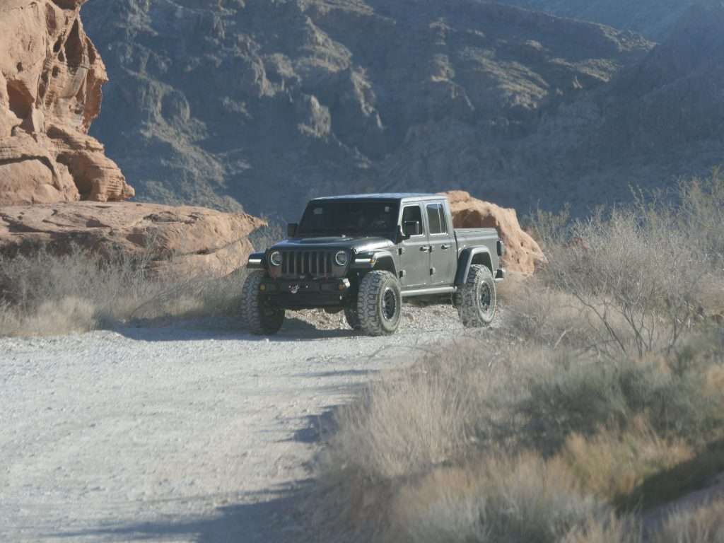 Jeep Gladiator off-road