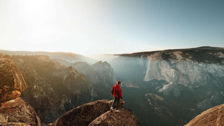 7 Easy Hikes in Yosemite That Anyone Can Enjoy