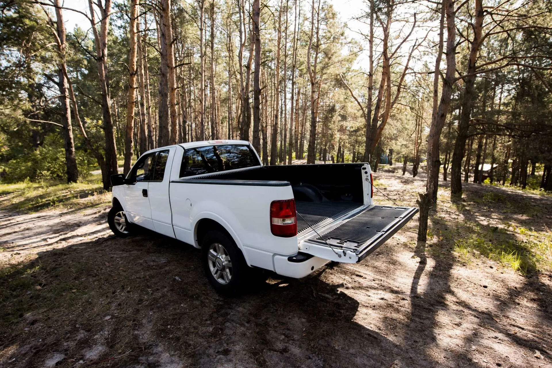 Pick up truck with bed open