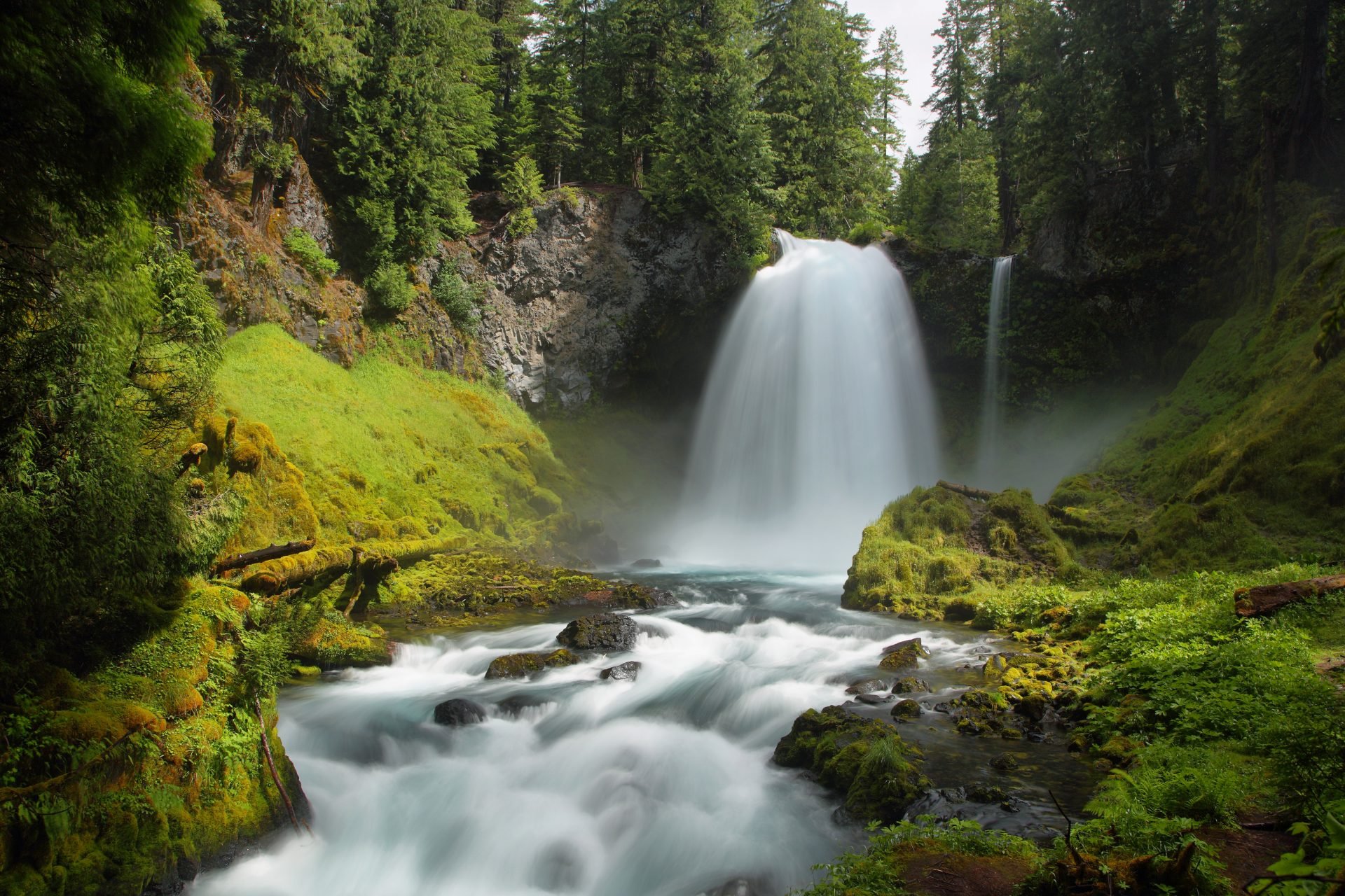 Waterfall in Klamath Falls, Oregon