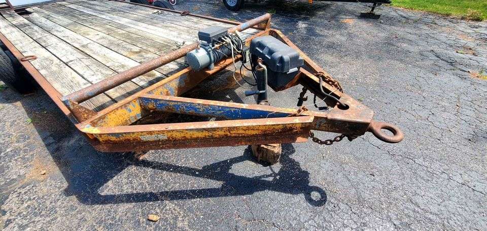 winch mounted on trailer