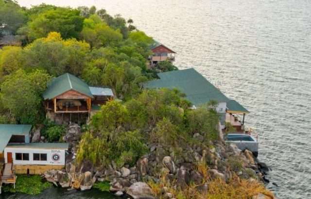 Wag hill lodge on the shores of lake Victoria