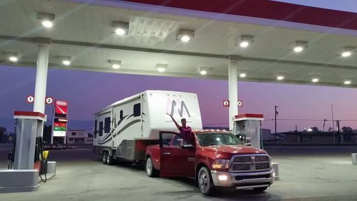 Mortons on the Move filling up RV gas tank