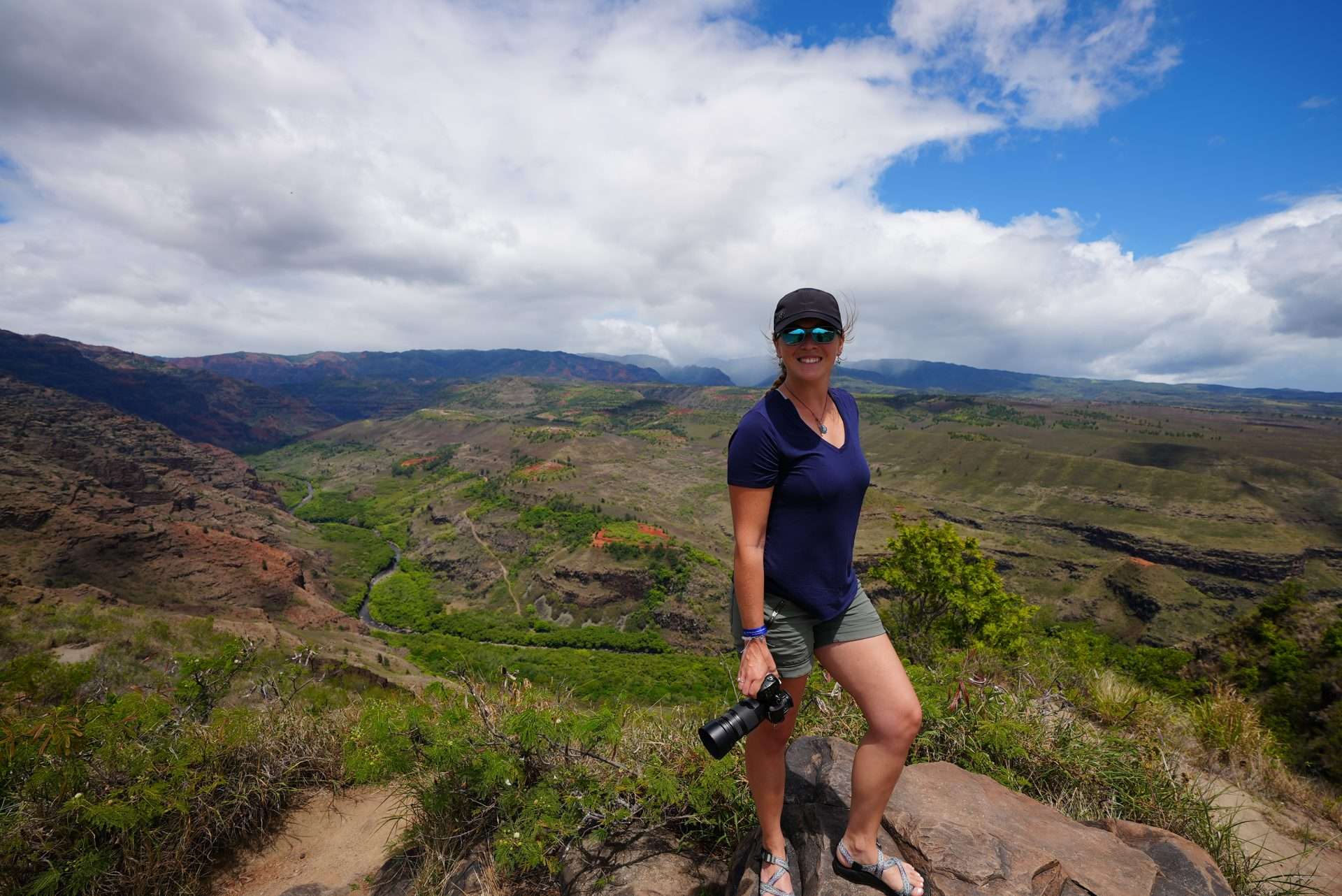 Caitlin from Mortons on the Move in Waimea Canyon