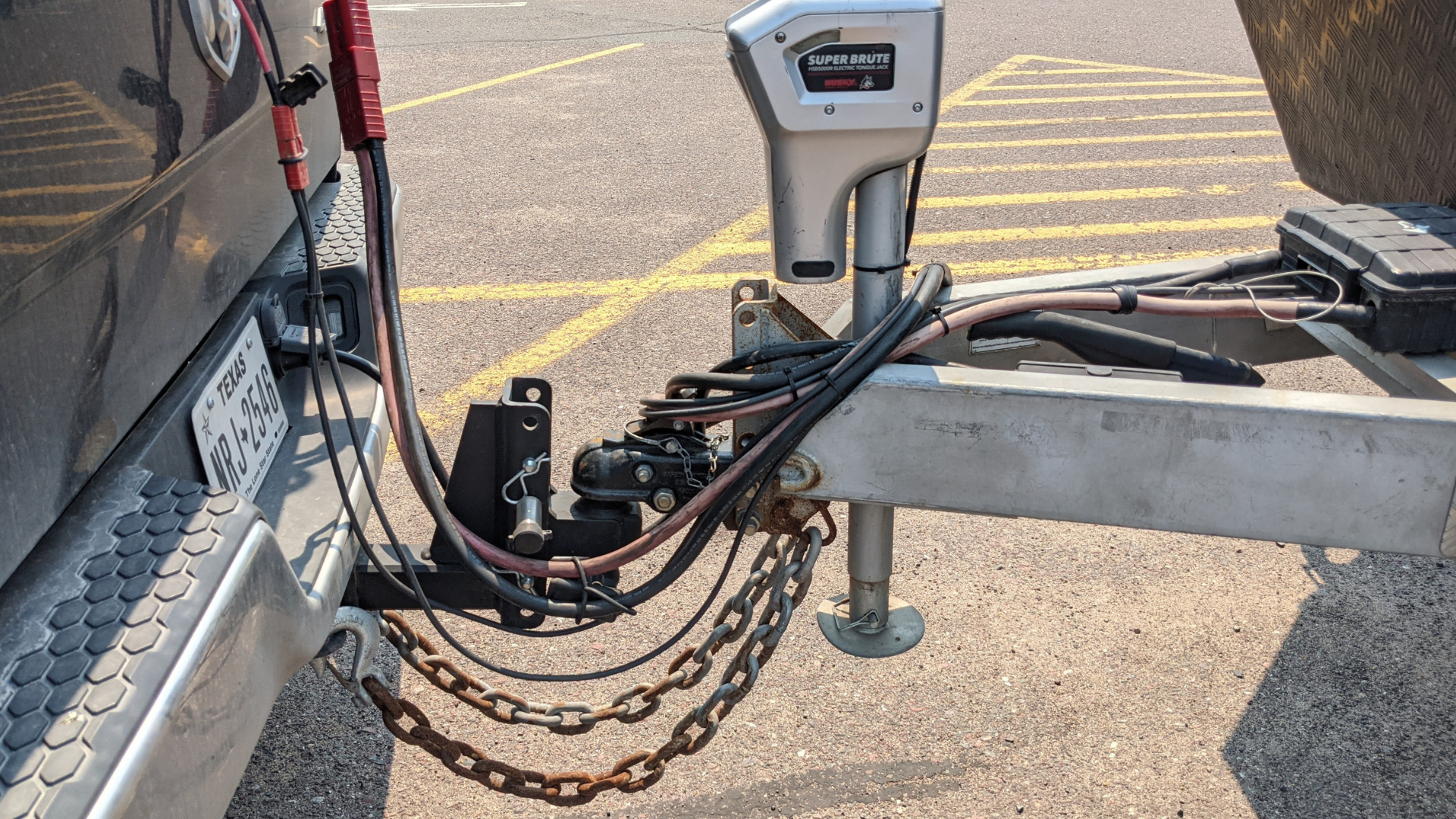 Close up of trailer hitch system
