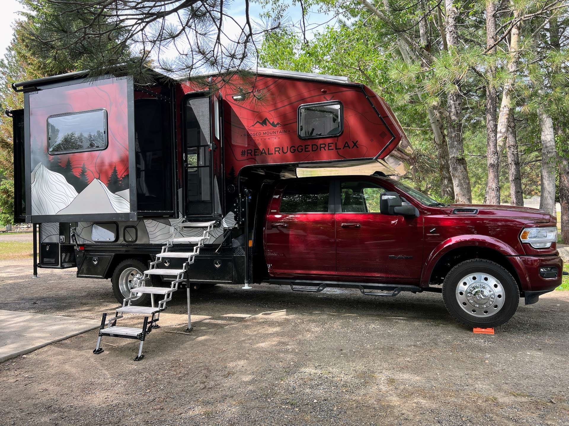 Denali 3s Flatbed Truck Camper By Rugged Mountain Truck Campers