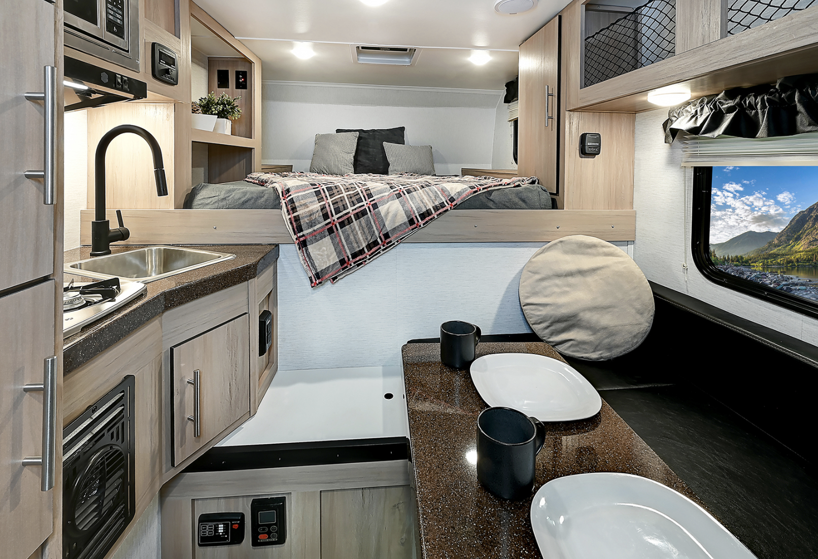 Up Country Travel Lite Truck Camper